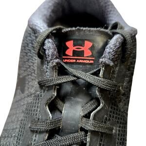 Under Armour Charged Size 12 Men's Athletic Tennis Sneaker Shoes